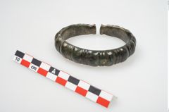 Foto von Bronzearmreif (NHMW-PRAE-025655)